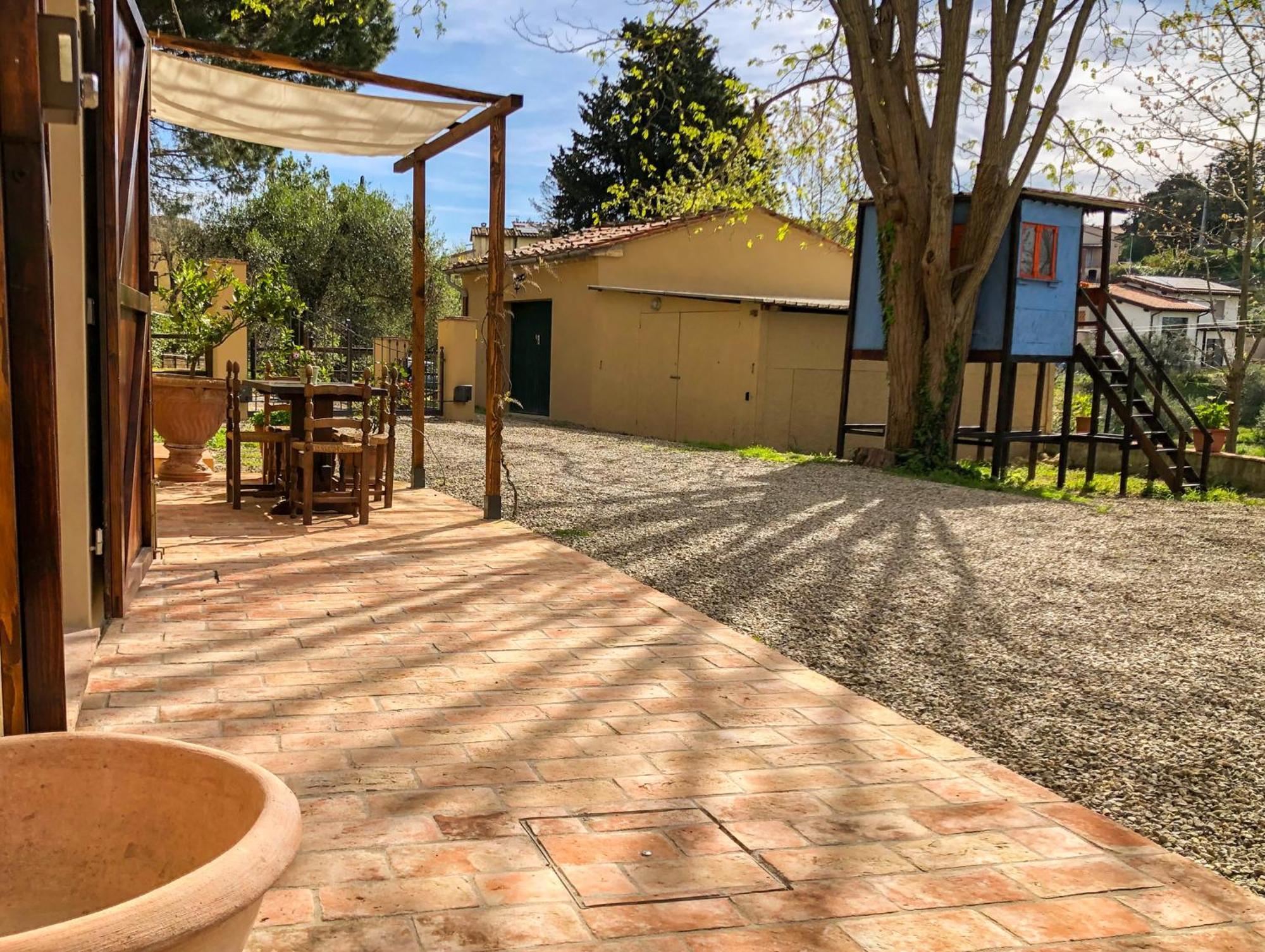 La Tonnaia Apartment Lari Bagian luar foto
