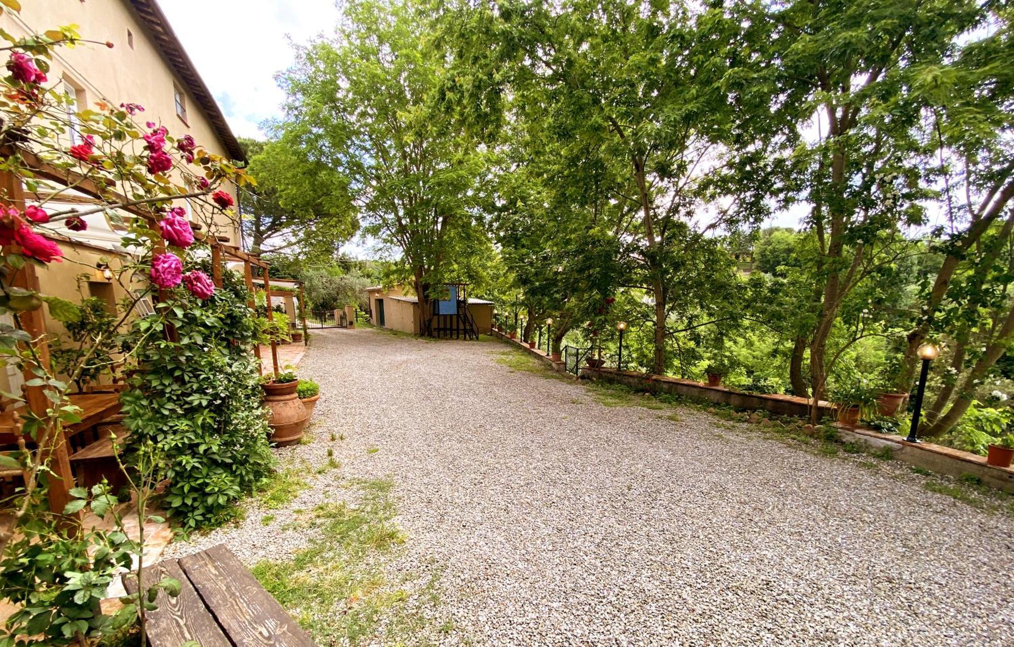 La Tonnaia Apartment Lari Bagian luar foto