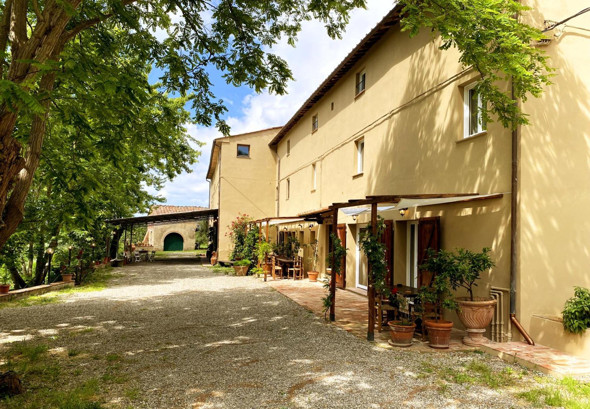 La Tonnaia Apartment Lari Bagian luar foto